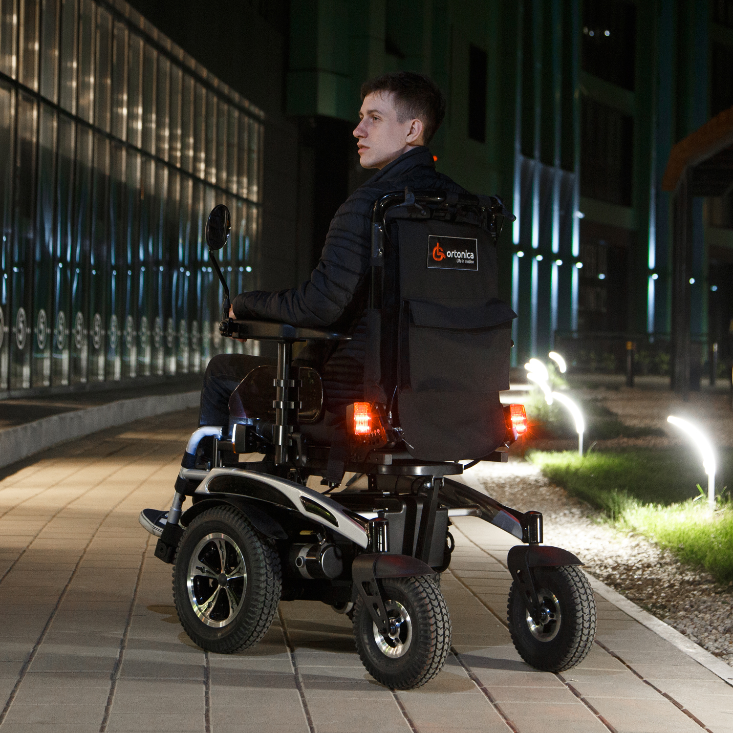 Кресло-коляска инвалидная ORTONICA Pulse 330 с электроприводом, до 150кг - 19